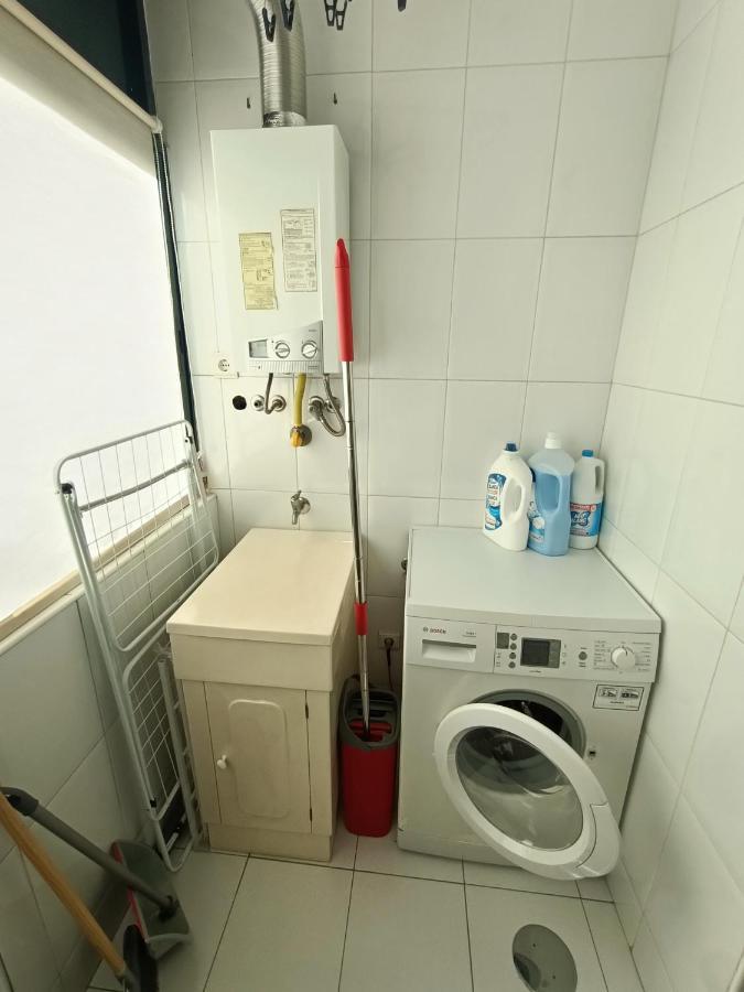 Modern 1Br For 4 - Great For Long Stays, 10 Min To Attractions Vila Nova de Gaia Kültér fotó
